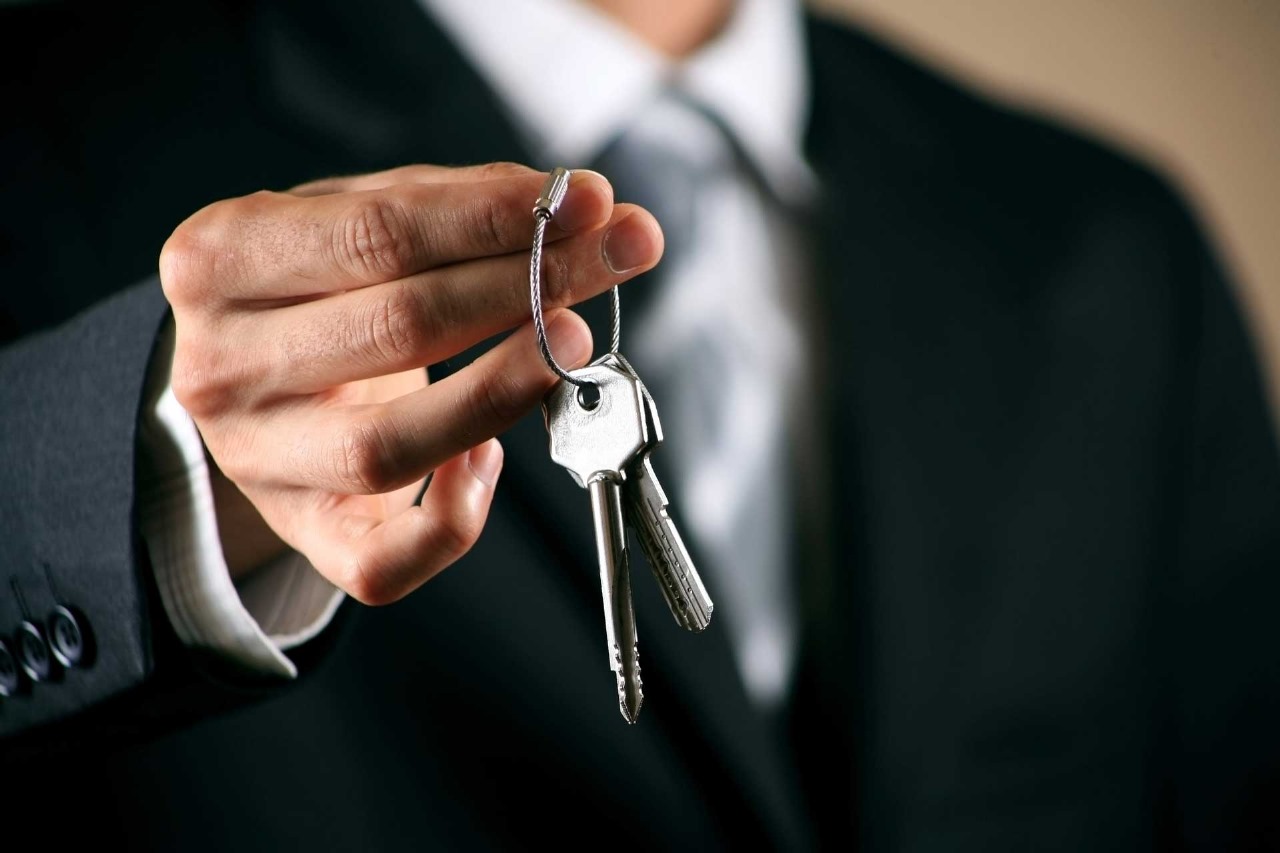 A Complete Guide to Choosing Reliable Key Holding Services