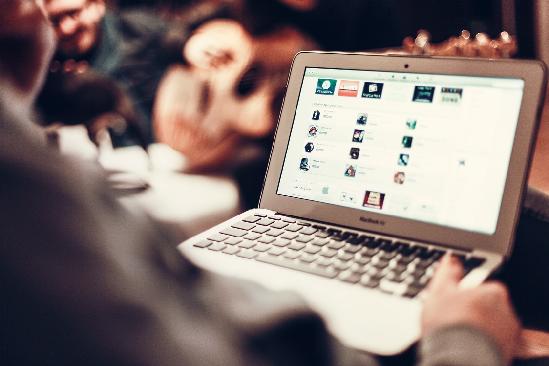 B2B Competitive Intelligence: Strategic Insights That Matter