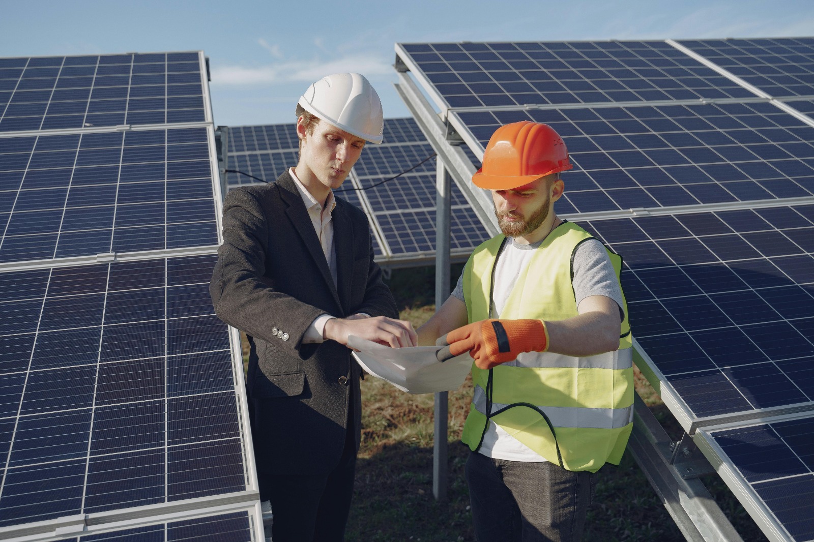 Tailored Commercial Solar Leicester Packages for Your Business