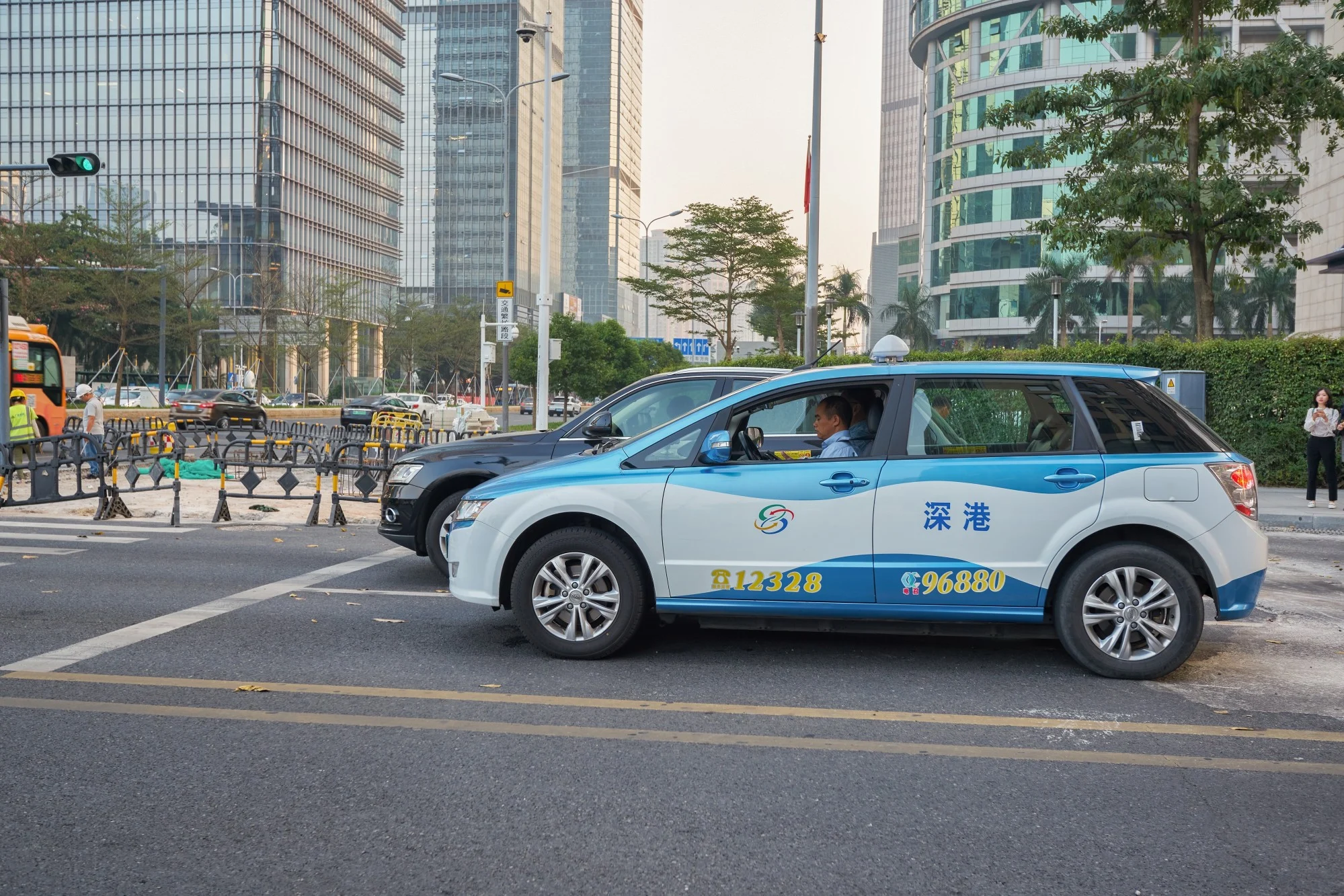 The Ultimate Guide to Rent a Car in Shenzhen China for First-Time Visitors