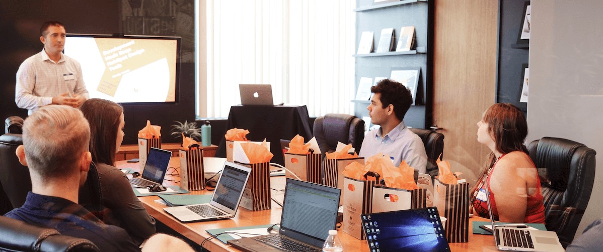 GEO Agentur: Sichtbarkeit, die Kunden anzieht